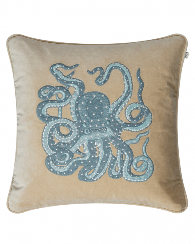 Octopus - Beige/Aqua i gruppen Kuddar / Broderade Kuddfodral hos Chhatwal & Jonsson (ZCC850112-15V)