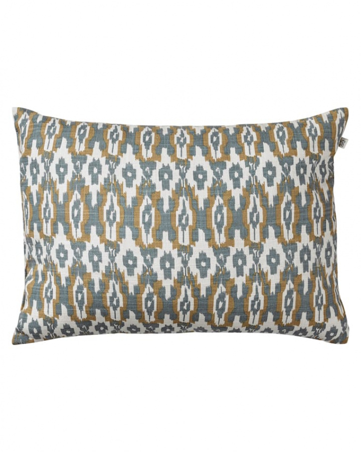 Ikat Delhi - Heaven Blue/Beige OUTDOOR i gruppen Kuddar / Rum / Uterum hos Chhatwal & Jonsson (ZOIC080250-15)