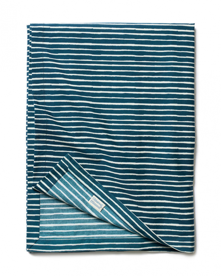 Stripe Vivan - Palace Blue/Off White i gruppen Bordsdukar hos Chhatwal & Jonsson (ZTC411051-27)
